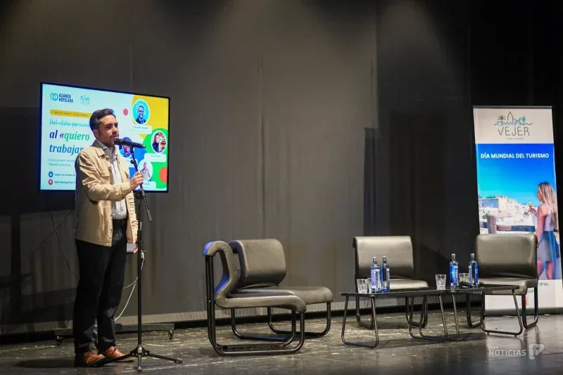 El alcalde de Vejer participó de las jornadas