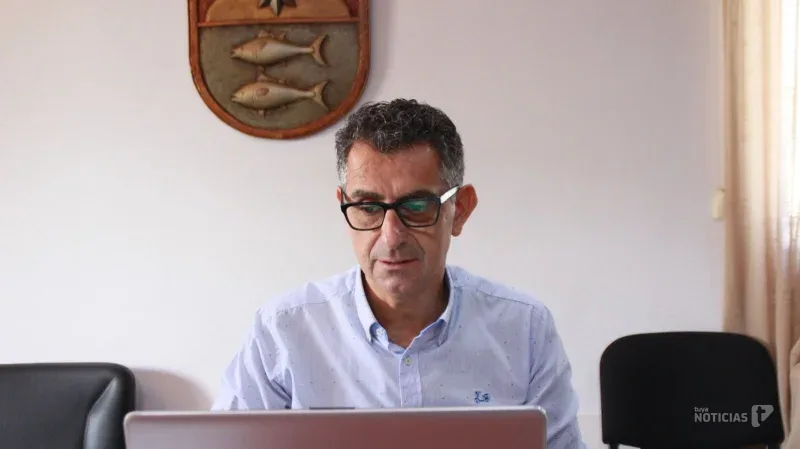 Miguel Molina, alcalde de Barbate.