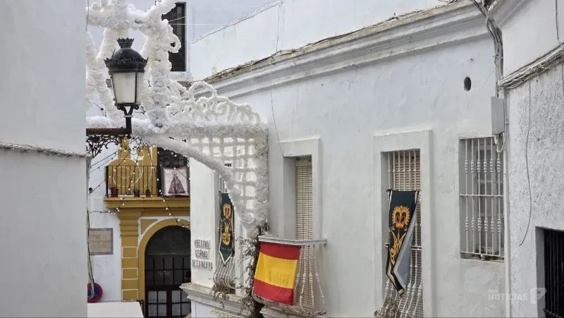 La Virgen de la Oliva regresa a su ermita arropada por cientos de vejeriegos