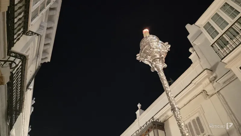Chiclana acompaña masivamente a la Virgen de los Remedios en procesión