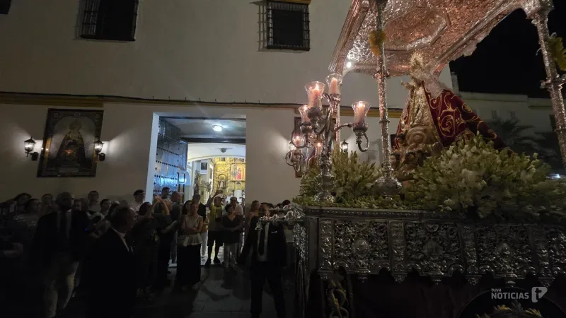 Chiclana acompaña masivamente a la Virgen de los Remedios en procesión