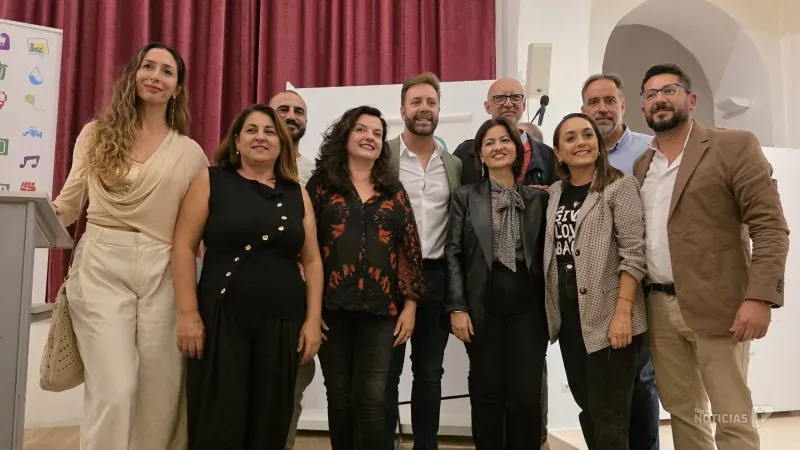 La ministra Sira Rego ha apoyado a David Tamayo en su primer acto público como candidato.