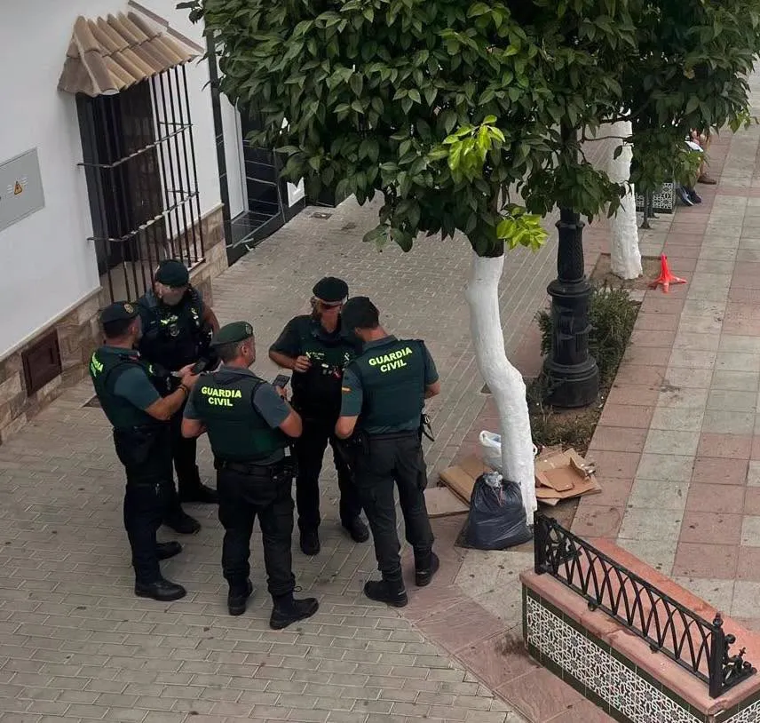 Atraco a mano armada en Puerto Serrano termina con la muerte del atracador