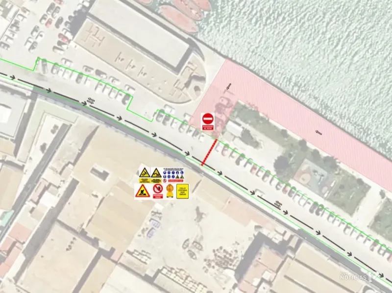 Cortado el tránsito en la avenida Cabo Diego Pérez de Barbate por obras de soterramiento