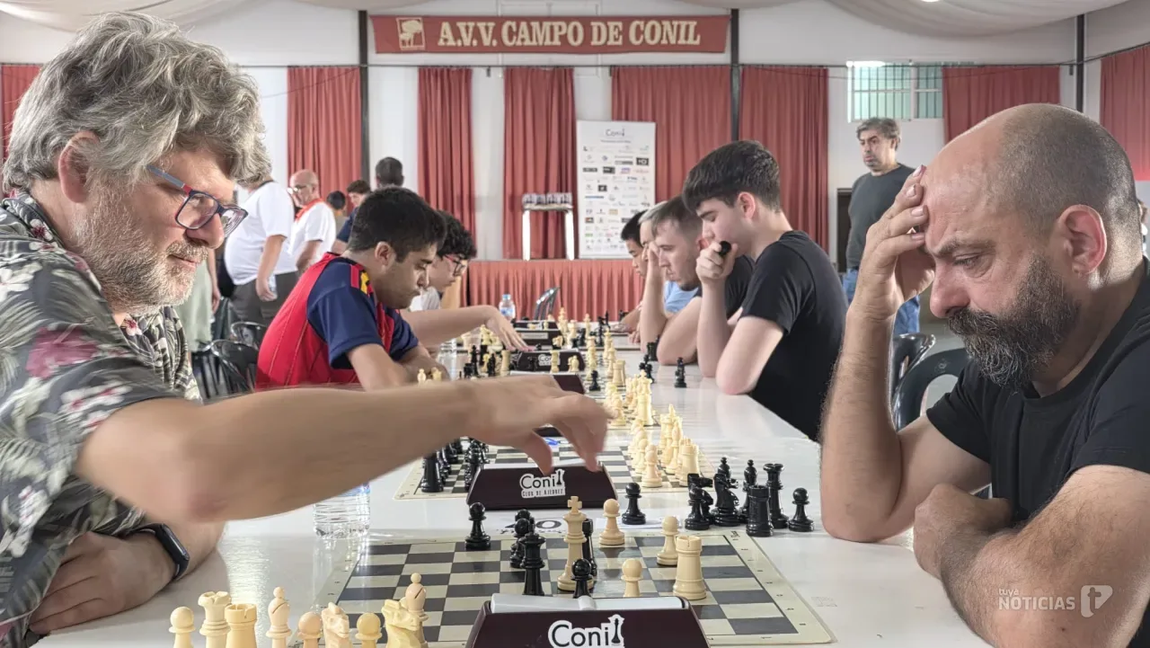 El ajedrez vuelve a conquistar el campo de Conil en una jornada de convivencia y estrategia