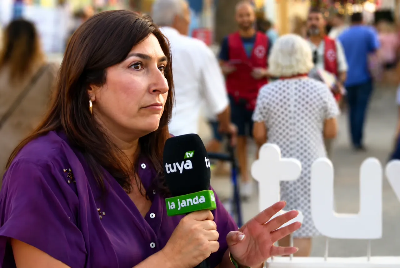 100x100 exige el cese de Susana Bermúdez por la gestión del servicio de limpieza en Conil