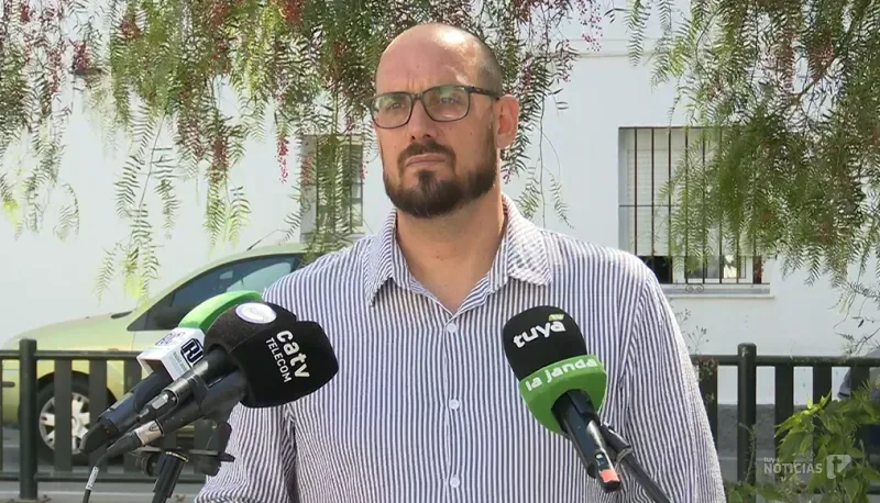 "Conil merece saber la verdad": 100x100 Unidas por Conil exige transparencia total en el caso Almazo