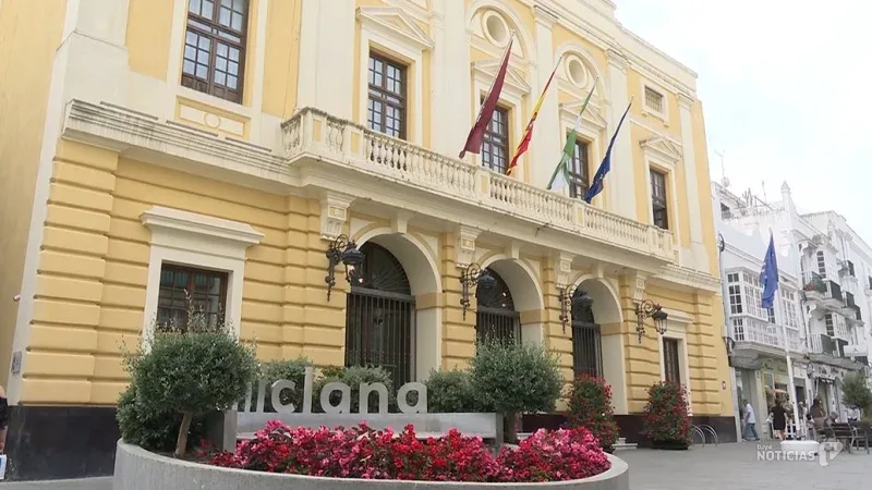 Chiclana aprueba más de 74.500 euros en subvenciones para las asociaciones vecinales