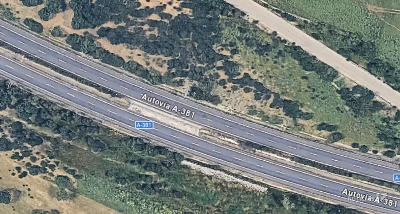 La Guardia Civil salva la vida a una conductora inconsciente en la A-381