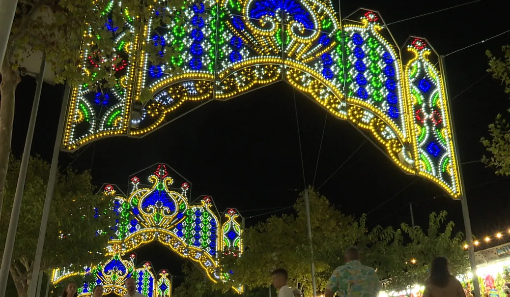 Carnet Preferente para acceso gratuito a las atracciones de feria en Conil