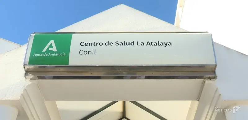 Convocan una concentración en Conil tras la agresión a un médico durante una guardia