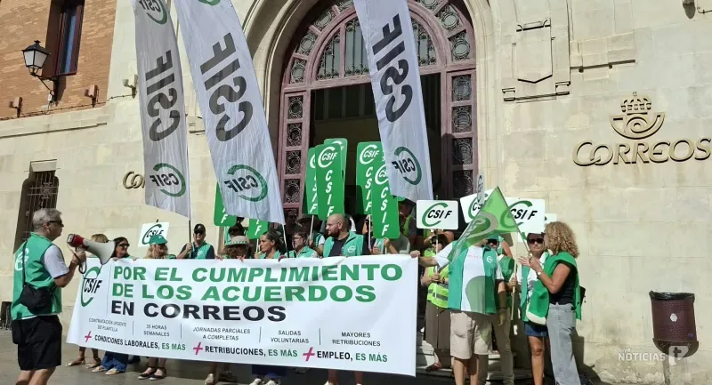 Correos, al límite en Cádiz: CSIF denuncia plantillas al 50% y miles de notificaciones sin repartir