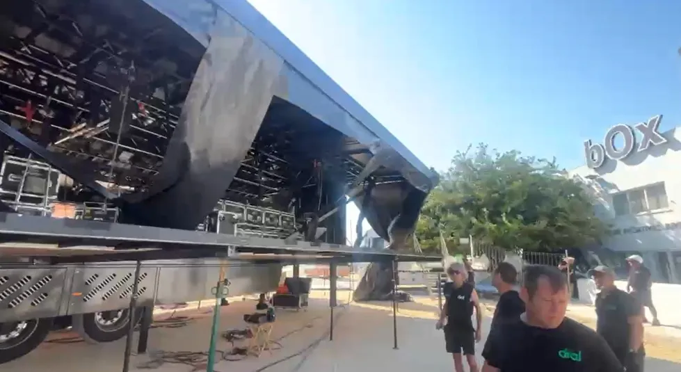 Suspendido el concierto de la Gira de Cadena Dial en Chiclana por el fuerte viento de Levante