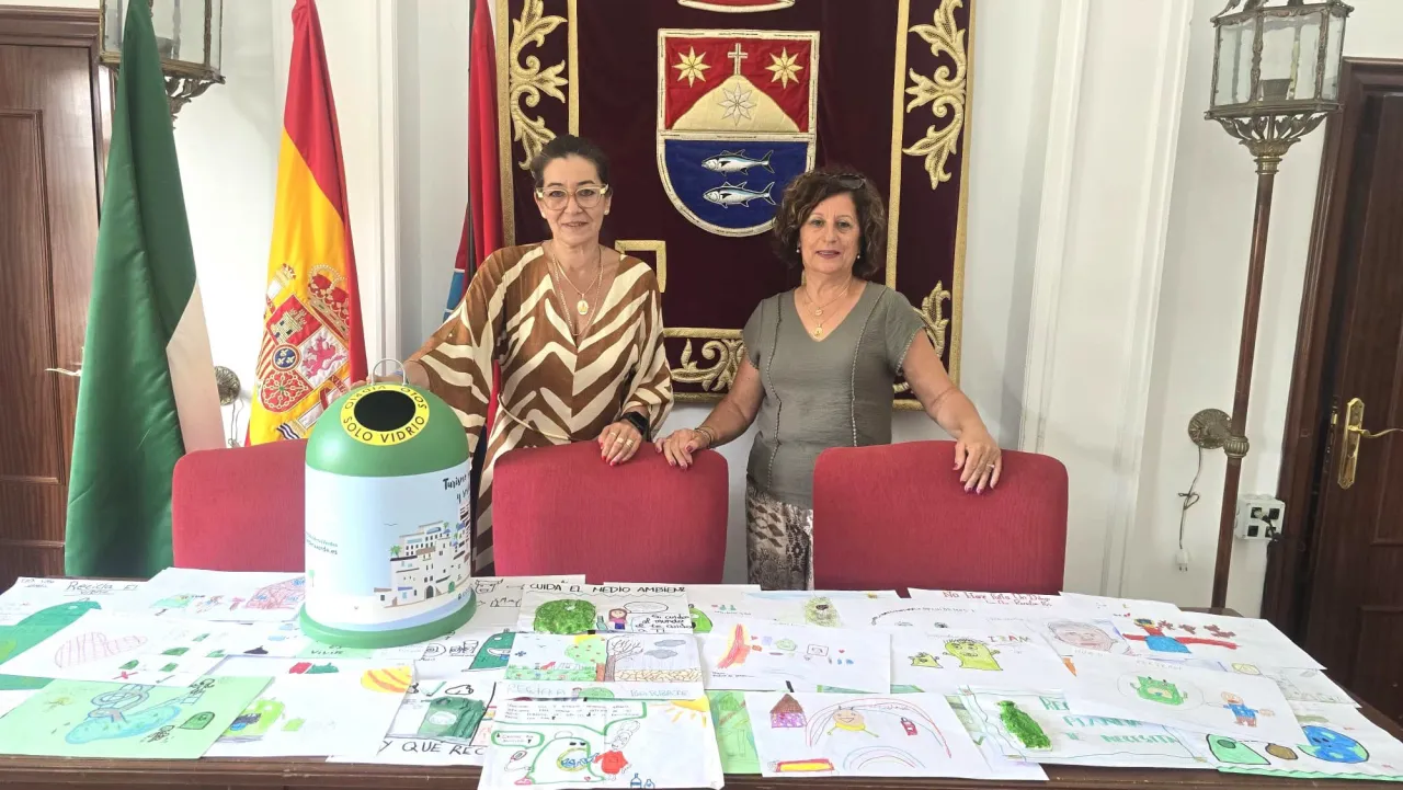 Más de 40 menores participan en el concurso de dibujo ‘Barbate Recicla’