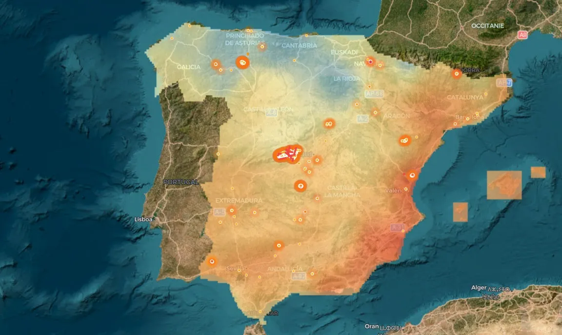 Un chiclanero crea una web gratuita que muestra en tiempo real los incendios activos en España