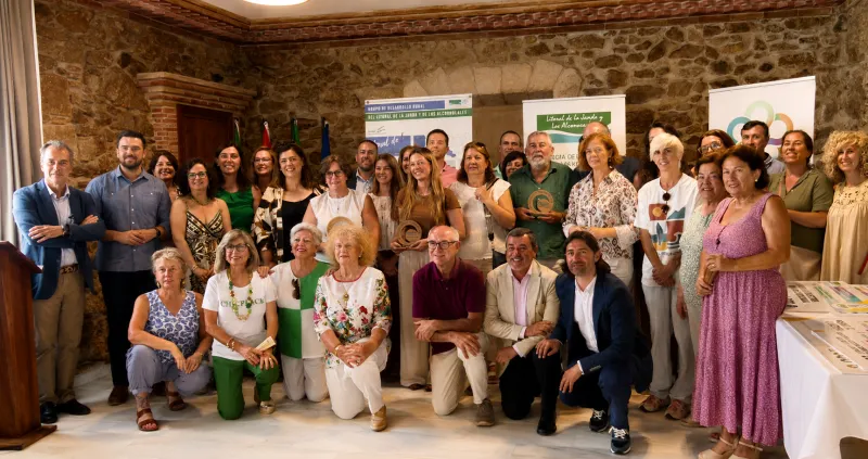 Las Virtudes recibe el premio a la trayectoria empresarial y dona su dotación a Conil Solidario