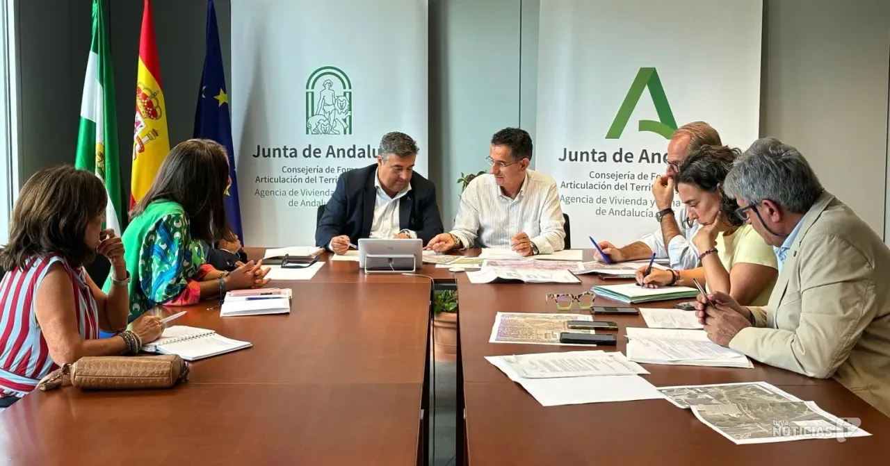 La Junta impulsa 304 viviendas en El Jarillo