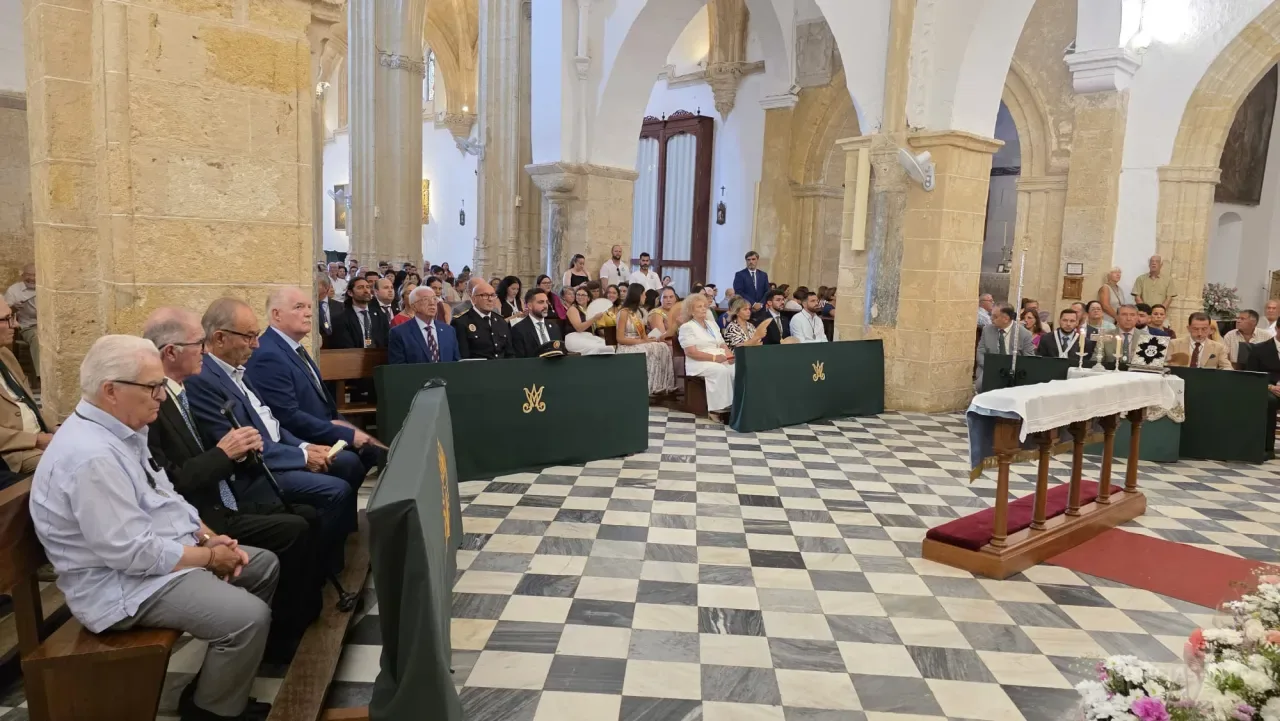 La Función Principal y la procesión de la Virgen de la Oliva marcan el día grande de Vejer
