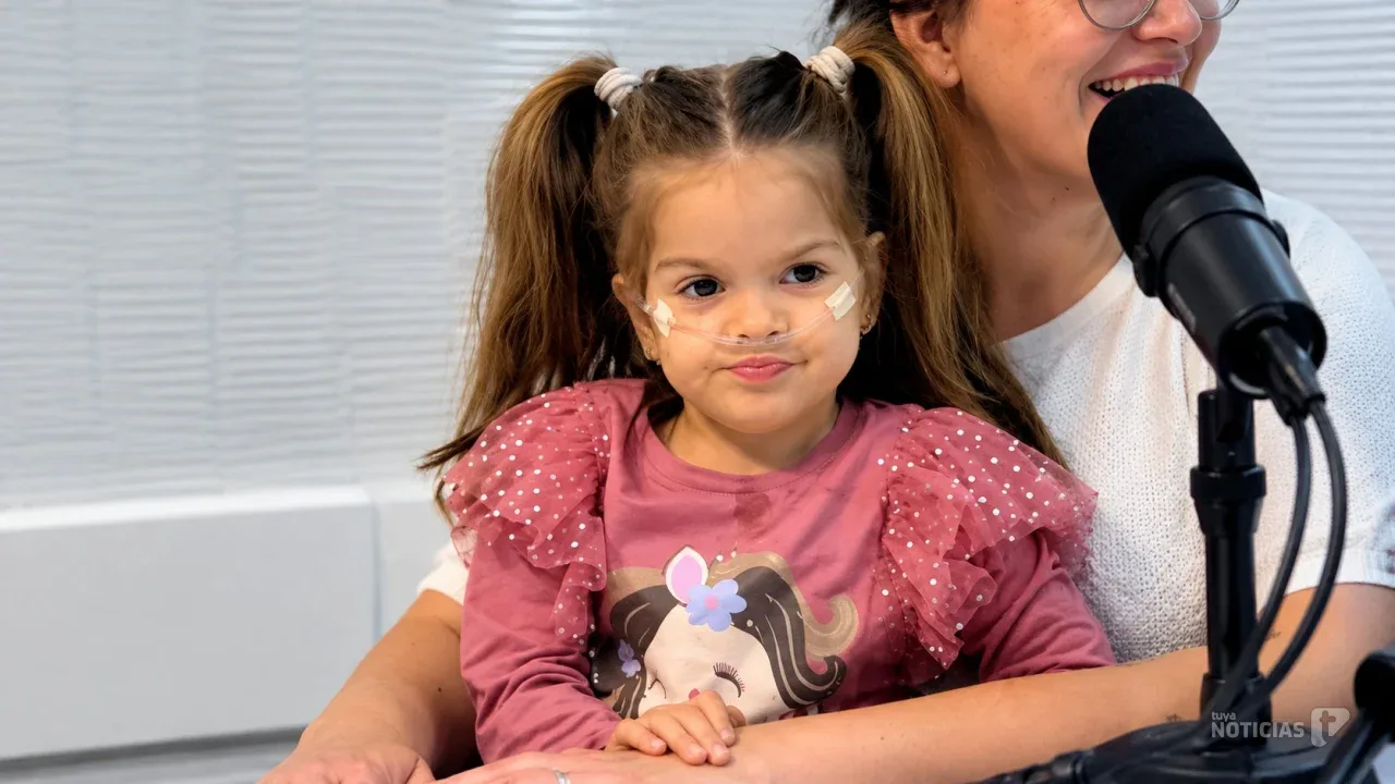 Una bola de Navidad por Chloe: la iniciativa solidaria que moviliza a Chiclana