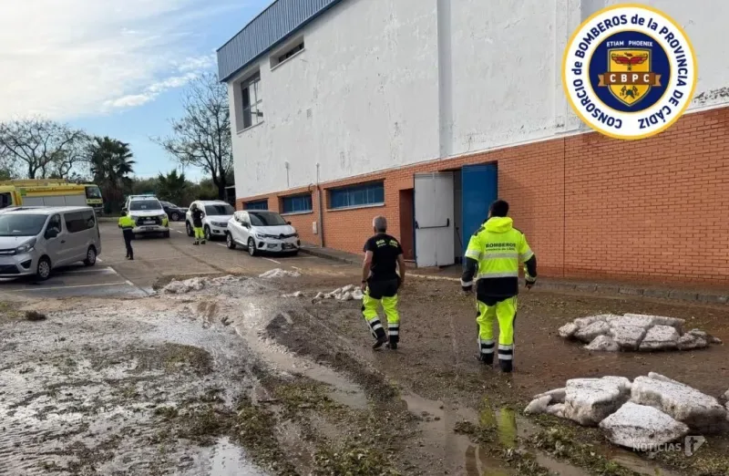 Las intensas lluvias obligan a los bomberos a realizar 30 intervenciones en Arcos en solo cuatro horas