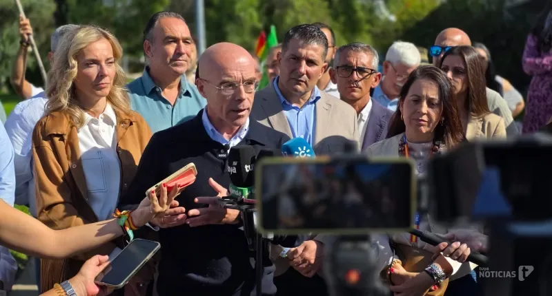 Buxadé carga en Chiclana contra las ZBE y asegura que el Pacto Verde Europeo ha “acabado con la industria española”