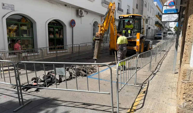 Conil inicia las obras de mejora de las calles Federico García Lorca y Miguel Hernández