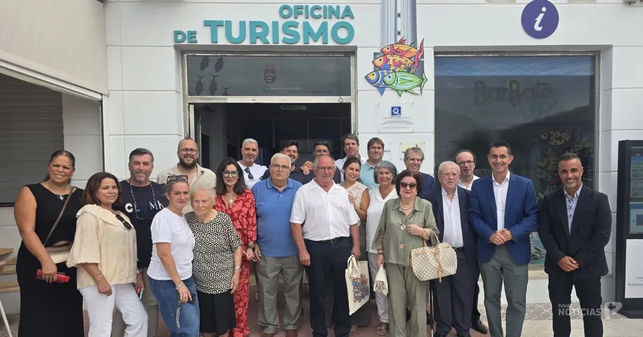 Barbate homenajea a los pioneros que impulsaron el turismo en el municipio