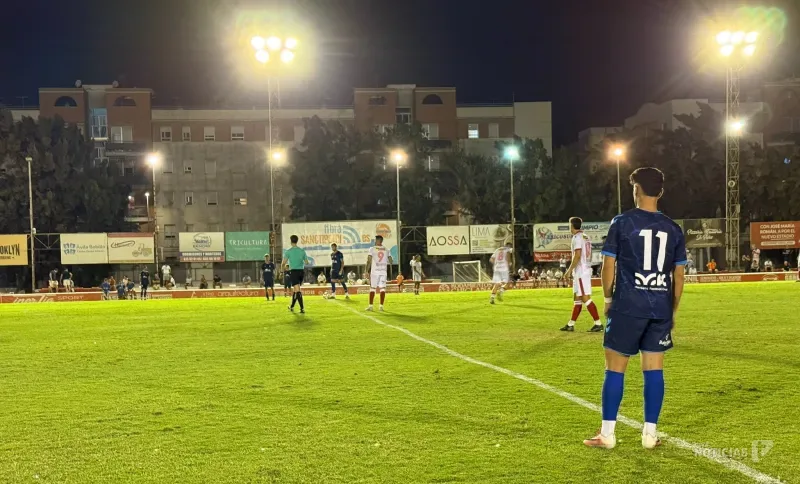 El Chiclana CF arranca la liga derribando a uno de los favoritos