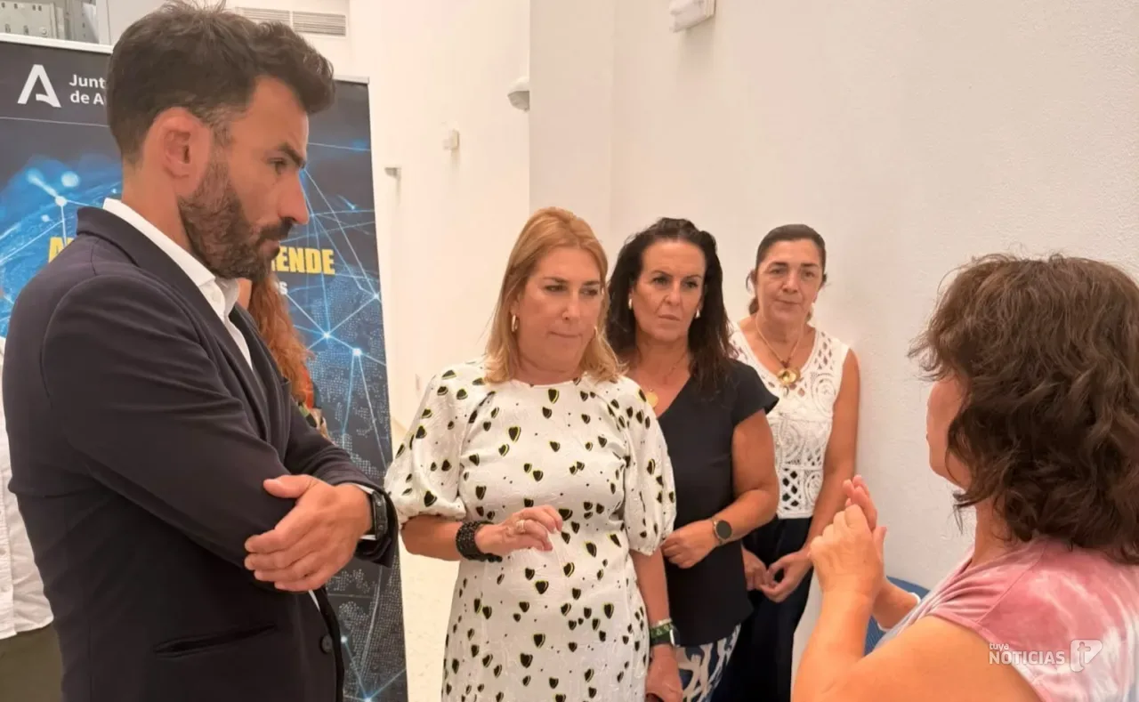 Inmaculada Olivero respalda el CADE de Chiclana como motor de emprendimiento con 867 empresas creadas en cuatro años