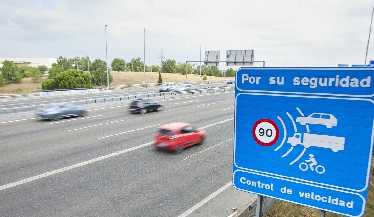 Conductor investigado por circular a 212 km/h en la AP-4 a su paso por Cádiz