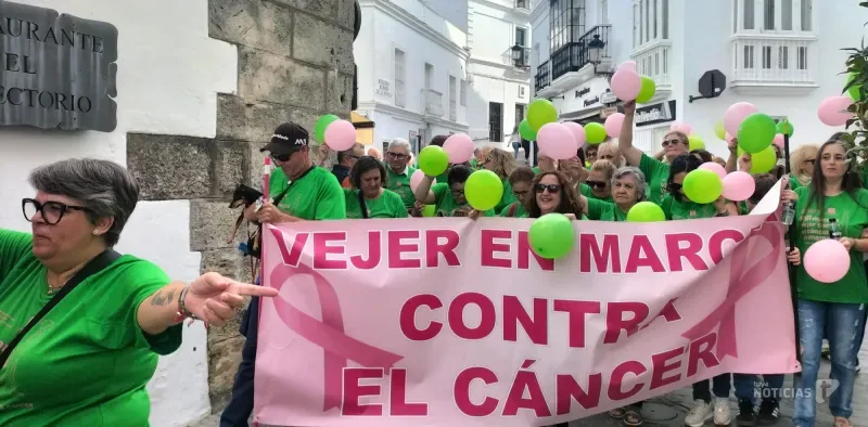 Vejer volverá a caminar contra el cáncer en una marcha solidaria que cambia el rosa por el azul