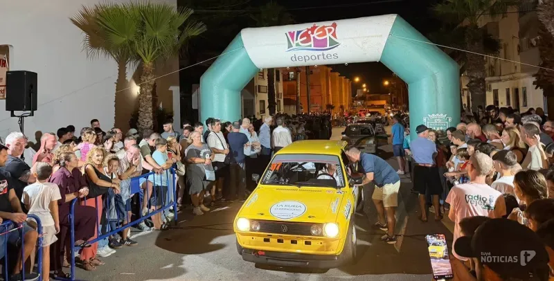Vejer se rinde al motor: 85 pilotos desatan la expectación antes de una subida histórica