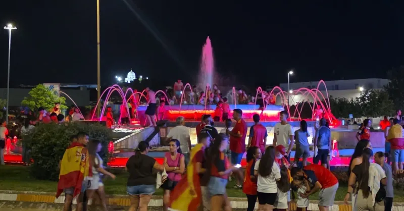 Chiclana celebra en las calles la clasificación de España para la final mundial
