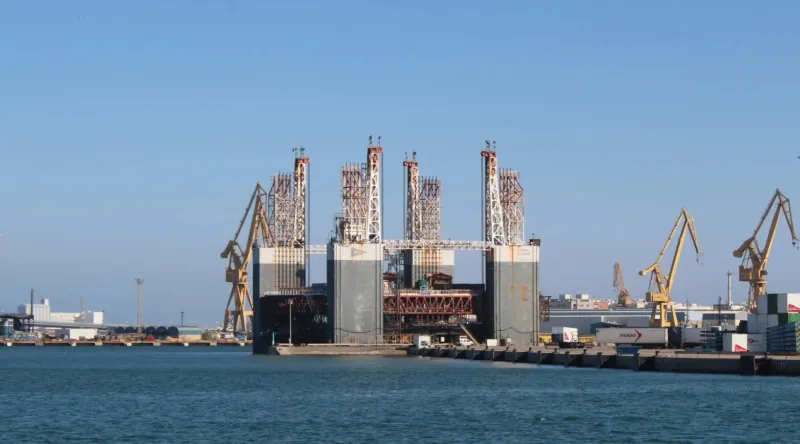 Andalucía destina más de un millón de euros a formar a 2.450 personas para la industria naval de Cádiz