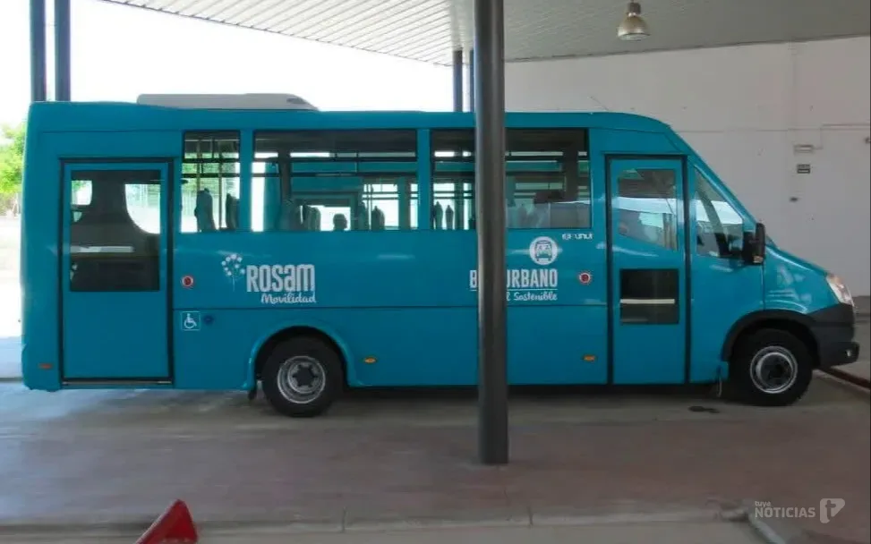 IU denuncia la desaparición del autobús circular nocturno de Conil