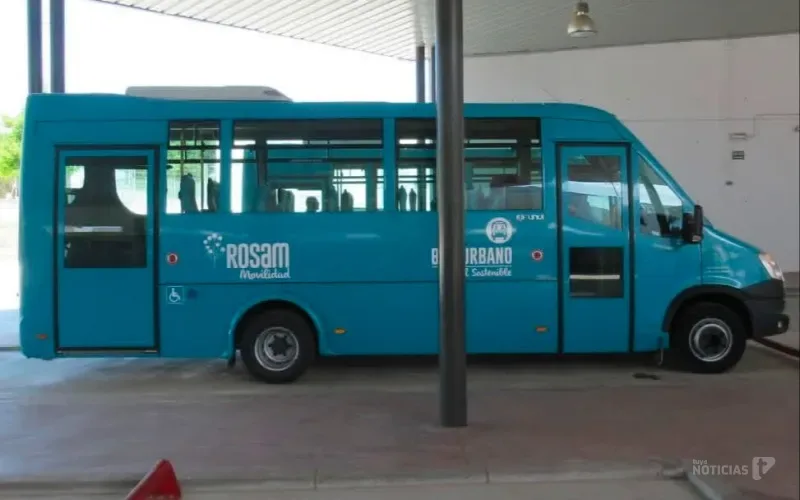 IU denuncia la desaparición del autobús circular nocturno de Conil