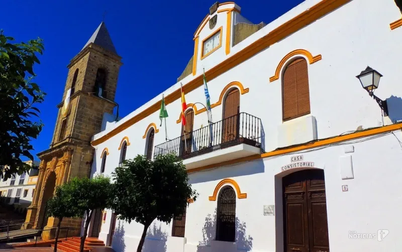 Las asociaciones sociales de Conil reclaman una reunión urgente por el futuro de las subvenciones municipales