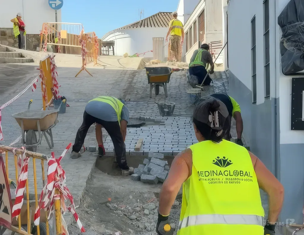 La calle Musulmanes entra en la recta final de su renovación integral