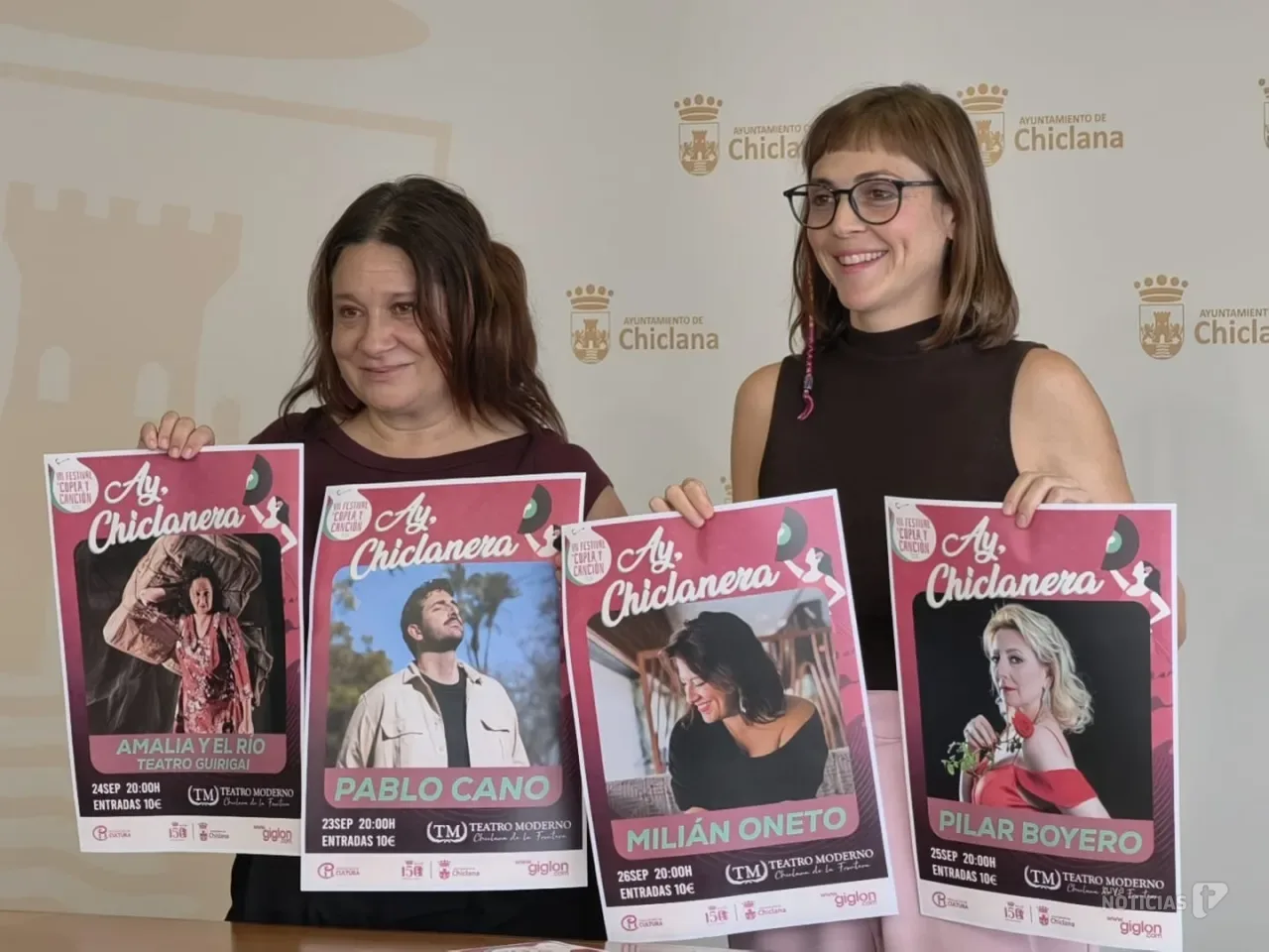 La mujer protagoniza la séptima edición del Festival de Copla y Canción 'Ay, chiclanera'
