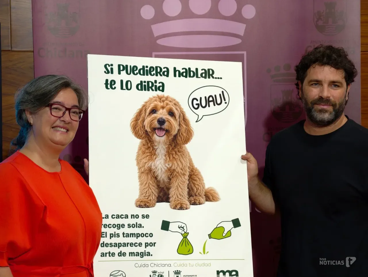 Chiclana lanza una campaña para concienciar sobre la recogida de excrementos caninos
