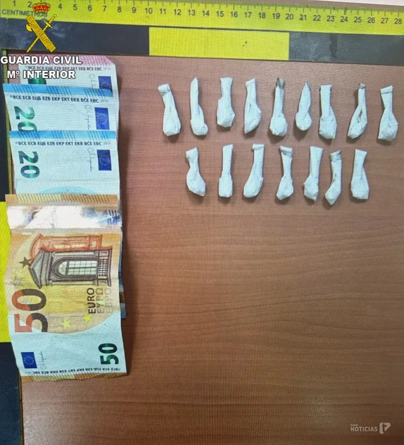 Desmantelado un punto de venta de drogas a metros de un colegio en Conil