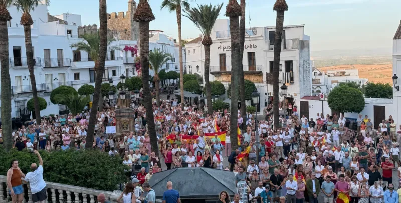 Vejer y Conil se movilizan en solidaridad con Ceuta