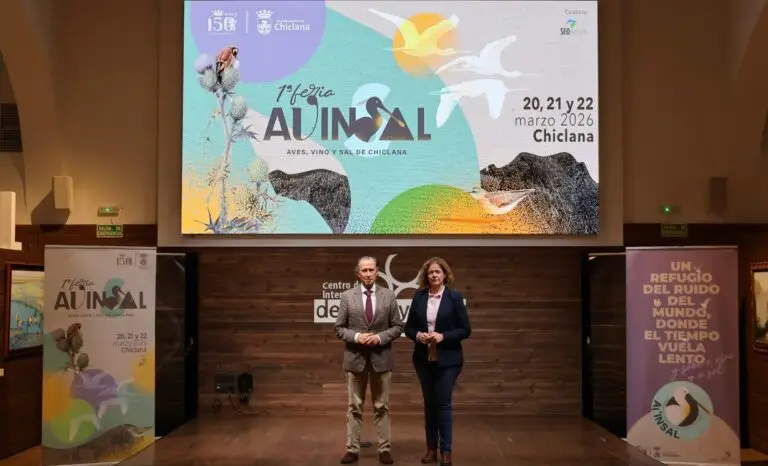 Chiclana presentará AVINSAL en la Feria Internacional de Turismo Ornitológico de Monfragüe