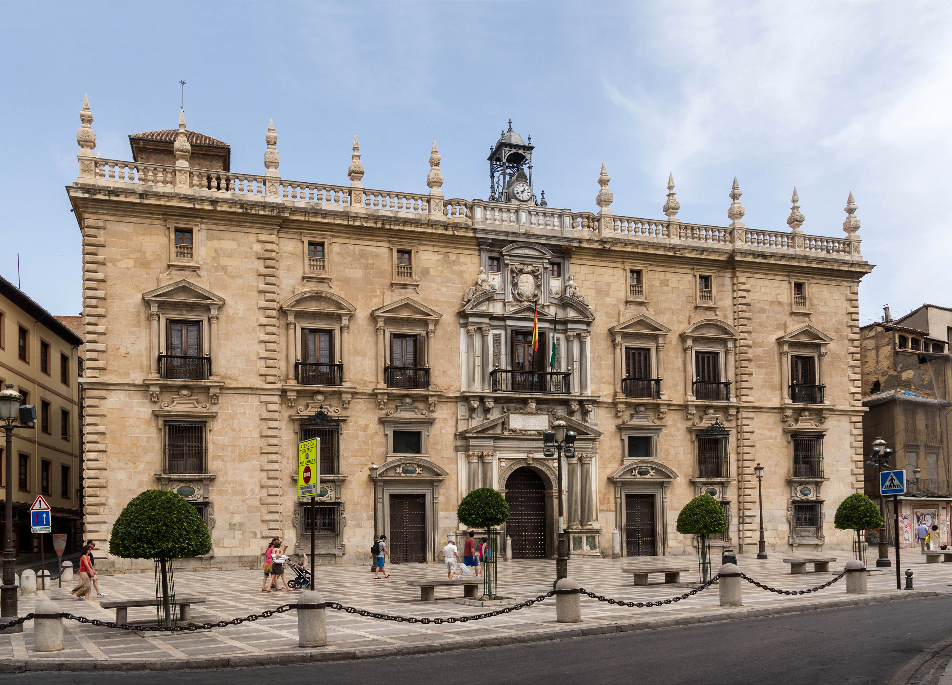 Cinco años y medio de prisión por engañar a una mujer con un falso casting en Chiclana y agredirla sexualmente