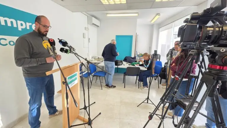 100×100 Unidos Conil tiende la mano tras la ruptura del pacto de Gobierno en Conil y apuesta por la estabilidad política