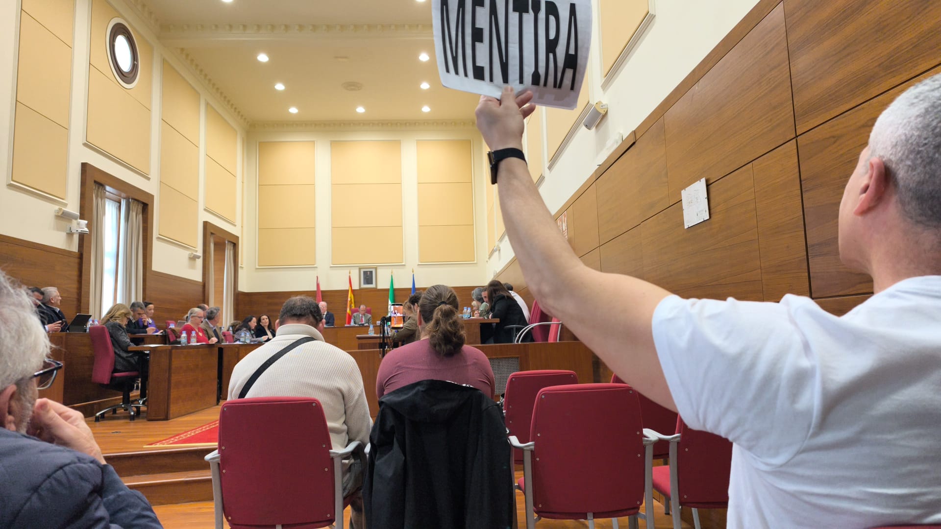 La Policía Local de Chiclana estalla contra el Ayuntamiento y denuncia discriminación salarial, imposiciones y bloqueo del diálogo