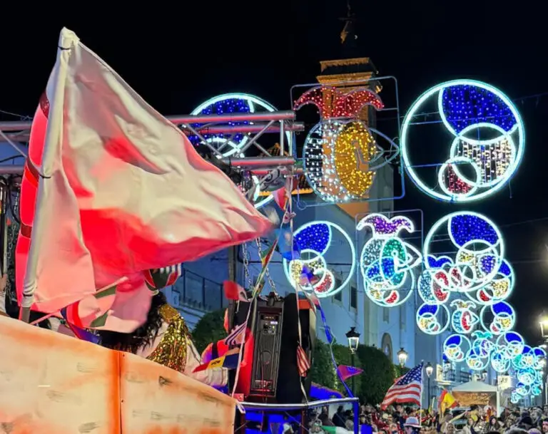 Fecha, recorrido y 14 carrozas: todo lo que debes saber de la Gran Cabalgata del Humor en Medina Sidonia