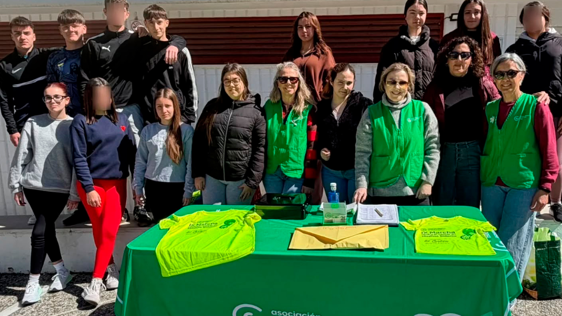 La solidaridad de los estudiantes del IES San Juan de Dios de Medina Sidonia se convierte en ayuda contra el cáncer
