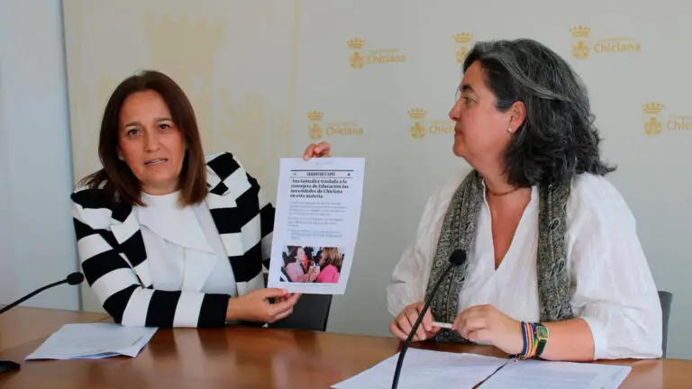 El Ayuntamiento de Chiclana estalla contra Vox por la escalera del CEIP La Atlántida: “oportunismo político”