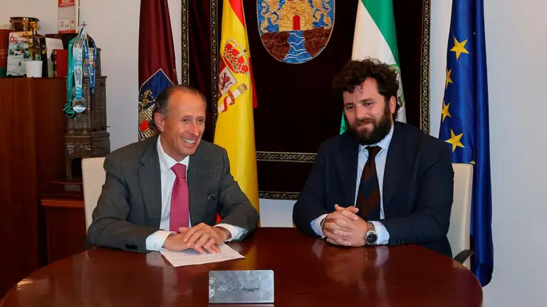 Reajuste en el Gobierno de Chiclana tras la vuelta de Guillermo Sierra a la docencia